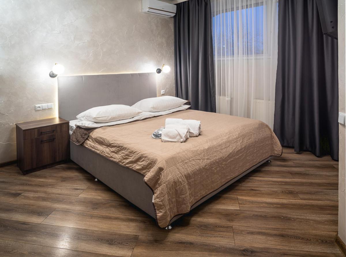 Hotel Safari-Club Vinnycja Exteriér fotografie